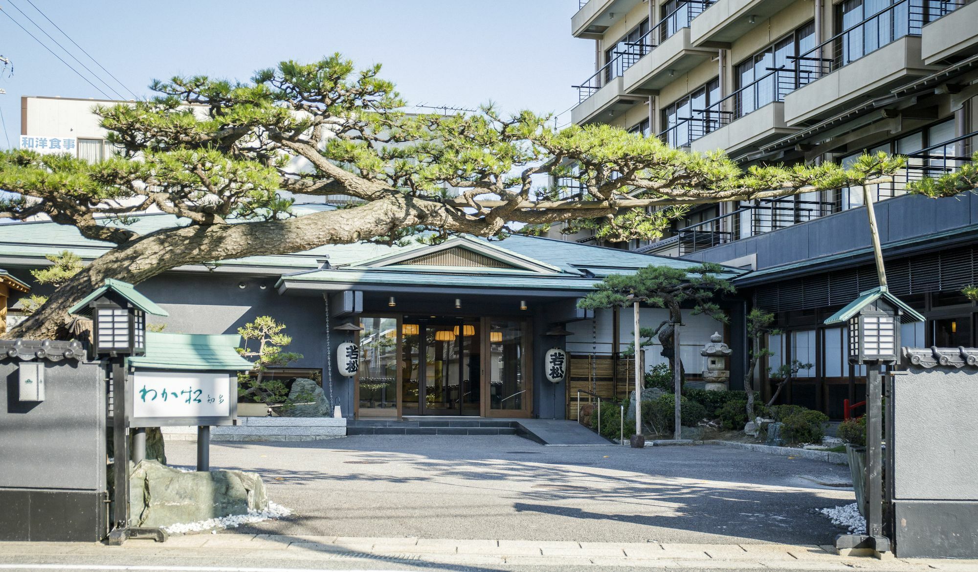 Wakamatsu Chita Hot Spring Resort Мінамі-Чіта Екстер'єр фото